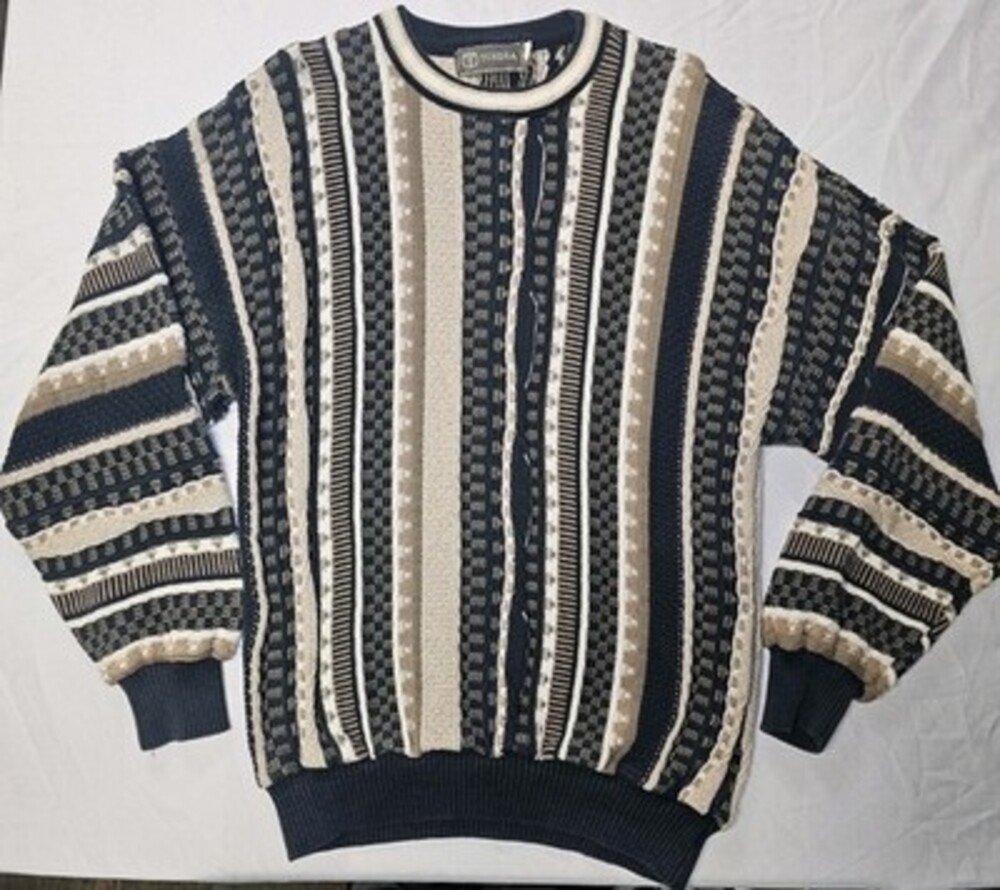Vintage '90's TUNDRA CANADA  Coogi Style 3D Knit Sweater Textured Top Mens L